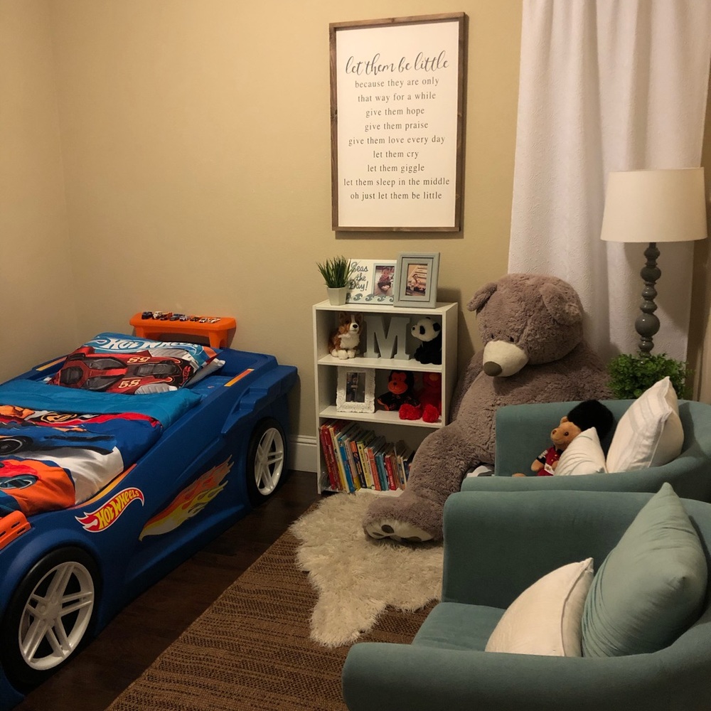 KIDS - Picture 7 of 7
